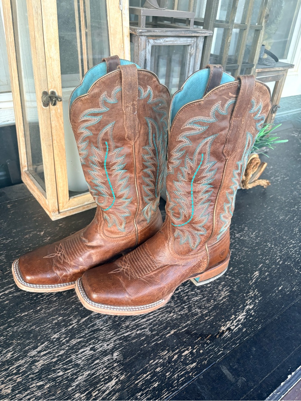 Ariat Brown Leather Western Boots with Turquoise Stitching